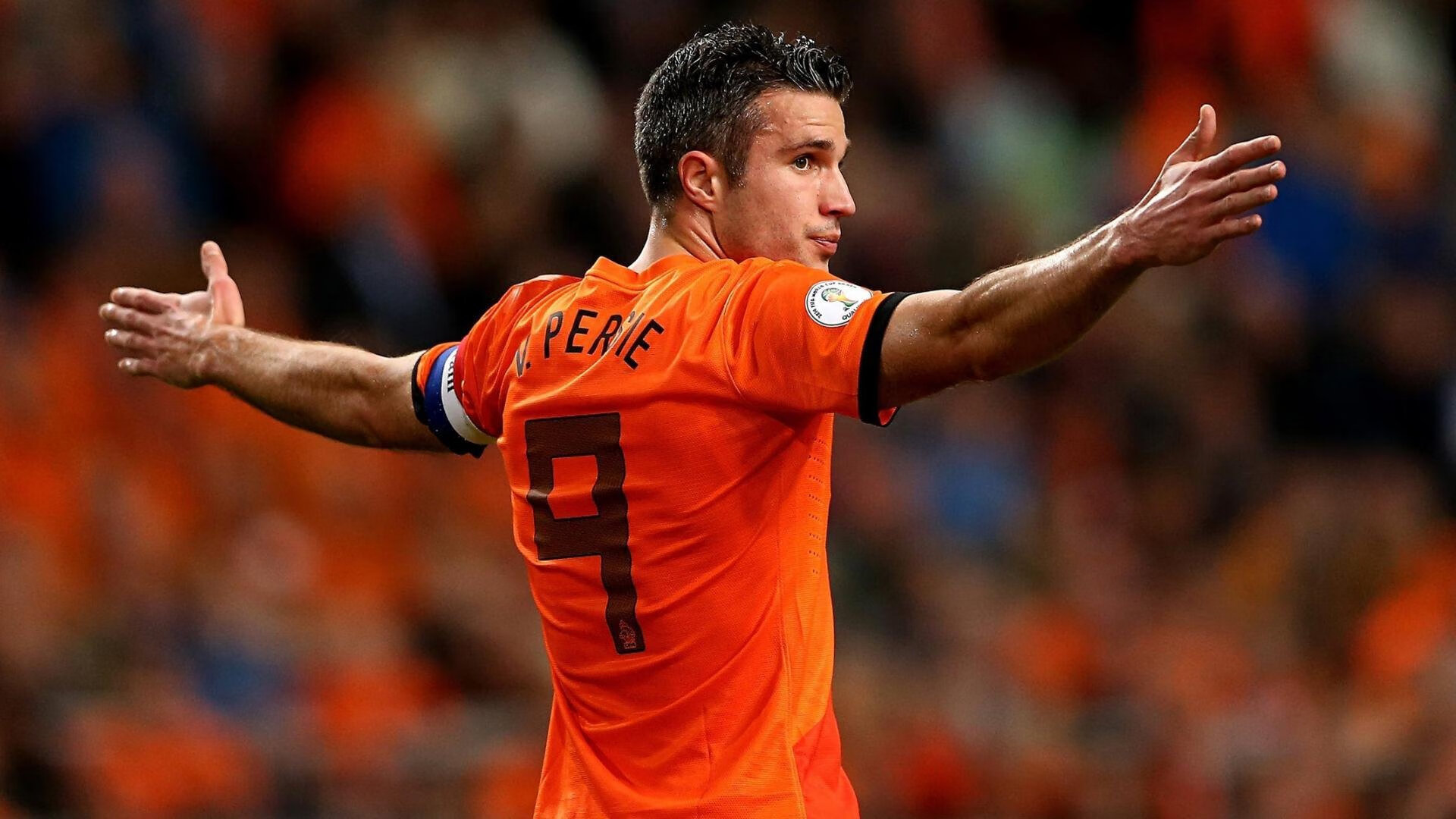 “快速、激烈，充满变化！壁球赛场在高新区全民健身馆上演极速竞技”