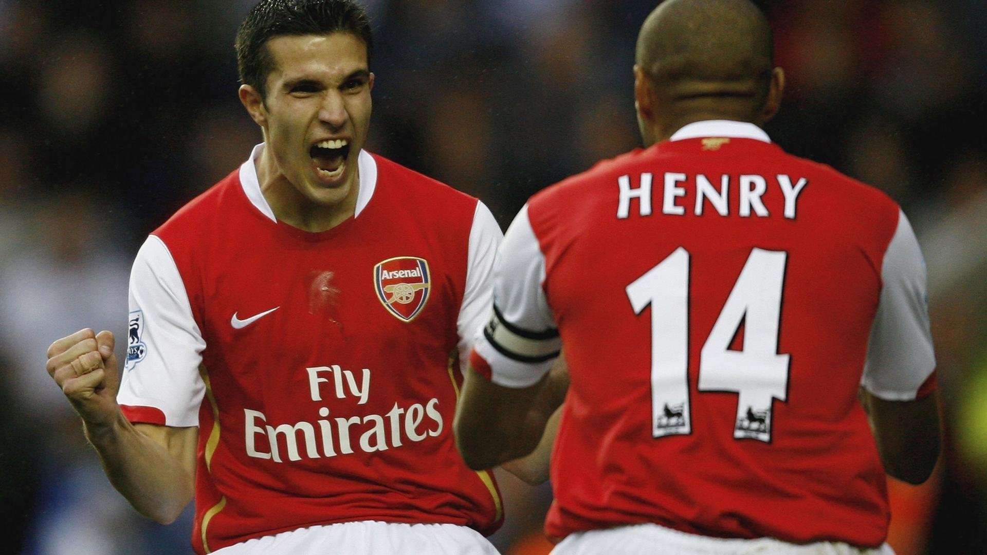 JiuyouAPP下载-五大联赛中场组合是否趋于一控一防搭配，五大联赛中锋